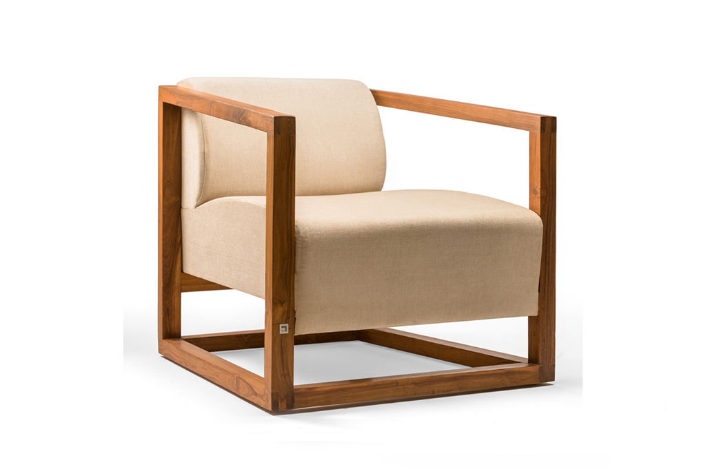 Carree Arm Chair