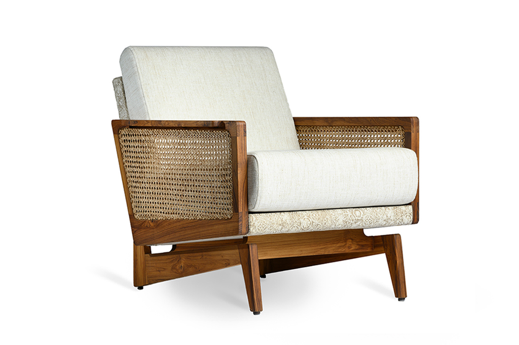 Virile Arm Chair